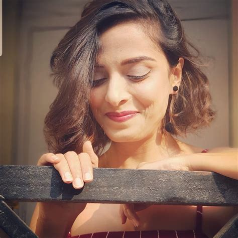 Pin By Alisha S On Pooja Sharma Hair Styles Beauty Hair