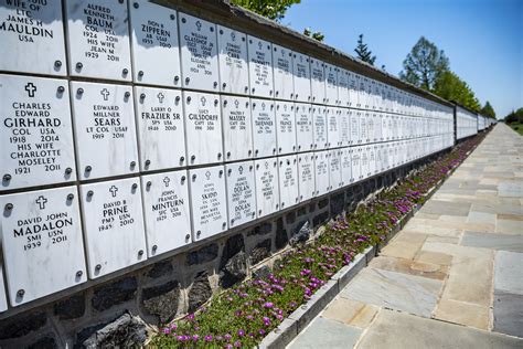 Niche Wall Niche Wall Of Arlington National Cemetery Arli Flickr