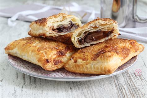 Sfogliatine Pere E Gocce Di Cioccolato La Cucina Di Nonna Lina Di