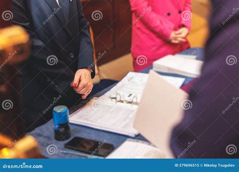 Proceso De Registro De La Tabla De Escritorio De Registro En Un Evento