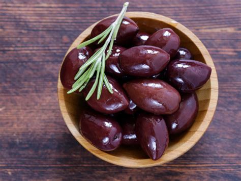 Kalamata Olives Facts And Health Benefits