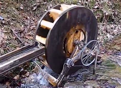 Watch: Off-the-Grid Water Wheel Generator in Kentucky - AllOutdoor.com