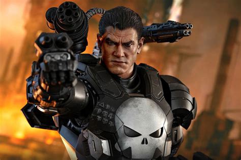 Hot Toys Just Unveiled A Punisher Figure That True Marvel Fans Will Love