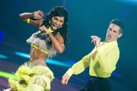 Lets Dance Star Christian Polanc Rechnet Mit Fans Und Kommentatoren Ab