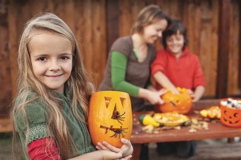 5 activités dHalloween à faire à la maison avec les enfants L info