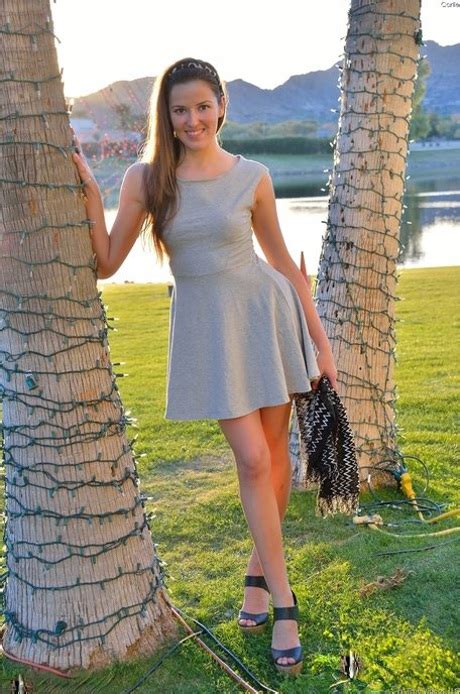 Skinny Carlie Spreads Her Butthole With A Dildo After Stripping In Public Coedcherry