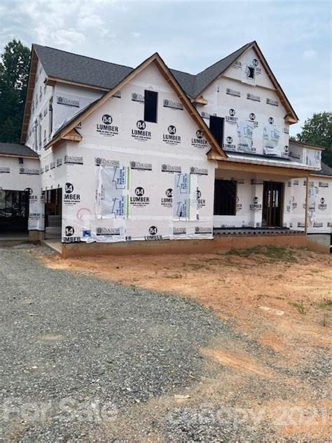 13009 White Spruce Ct Huntersville Nc 28078 4 Photos Movoto