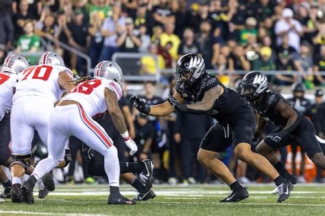 No. 2 Oregon football favored by 4 scores at Purdue - oregonlive.com