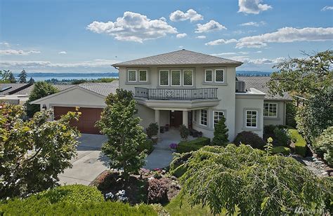 1745 92nd Ave NE, Clyde Hill, WA 98004 | MLS# 1033270 | Redfin