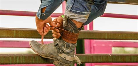 Unlocking Style The Definitive Guide To Wearing Cowboy Boots With