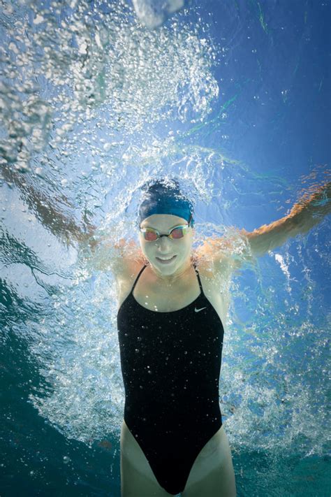 underwater swimming pictures - CINCINNATI COMMERCIAL FINE ART ...