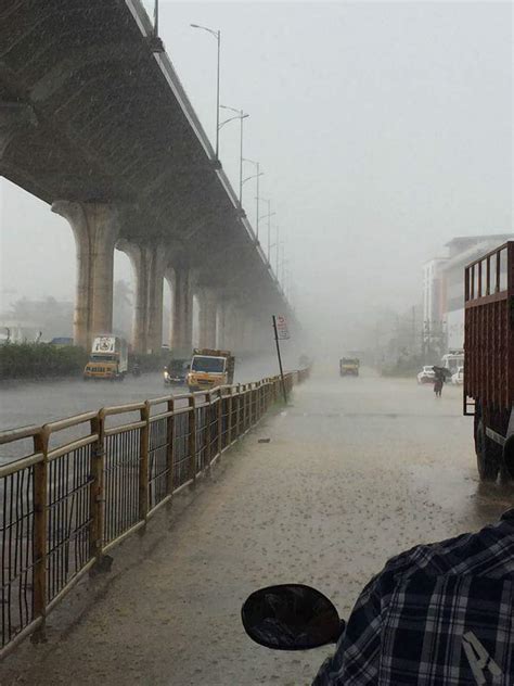 Heavy Rains Lash Bengaluru Again Photosimagesgallery 74930