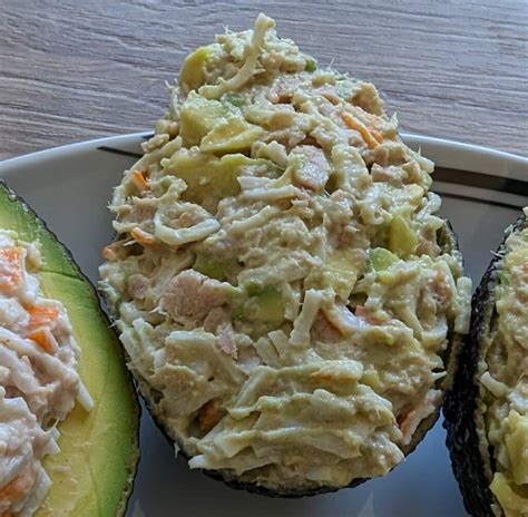 Recette De Avocat Farci Au Surimi Recette D Lices