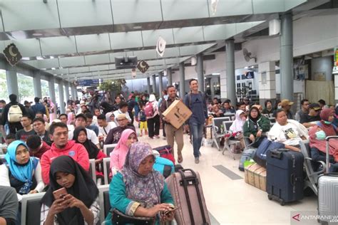 Kai Tingkatkan Fasilitas Pelayanan Penumpang Di Stasiun Pasar Senen