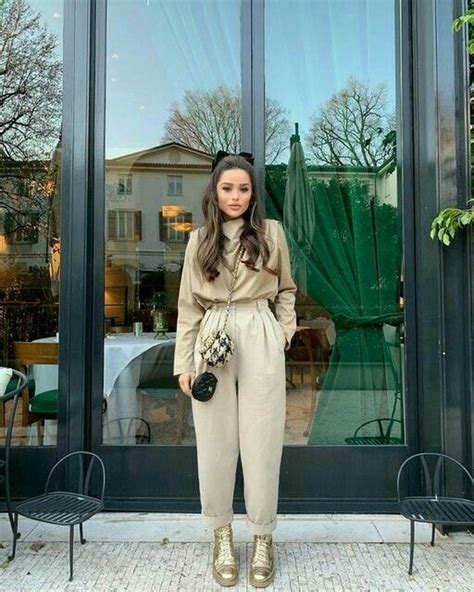 Zainab🍒 Adlı Kullanıcının Fashion Panosundaki Pin Moda Stilleri Stil Kıyafetler Tarz Moda