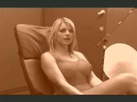 Vicky Vette Oral Hygiene 1 XVIDEOS