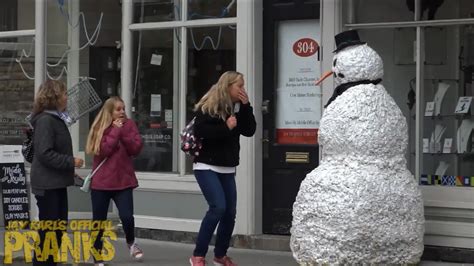 Creepy Snowman Pranks Unsuspecting Victims