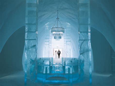 ICEHOTEL Wedding in Jukkusjarvi, Sweden by Nordica Photography