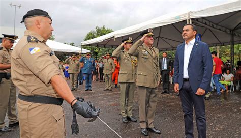 Policiais Militares S O Promovidos Em Solenidade Conduzida Pelo