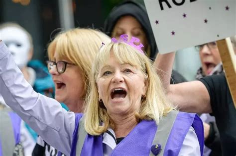 Waspi Women Issued Crunch Time Warning Over Dwp Compensation