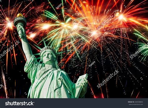 Fireworks Statue Of Liberty: Over 483 Royalty-Free Licensable Stock ...