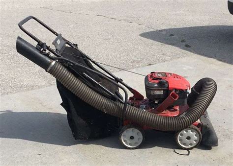 Troy Bilt CSV Chipper Shredder Vaccum Sherwood Auctions