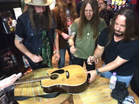 Blackberry Smoke Perform Special Acoustic Concert For Pmt Manchester