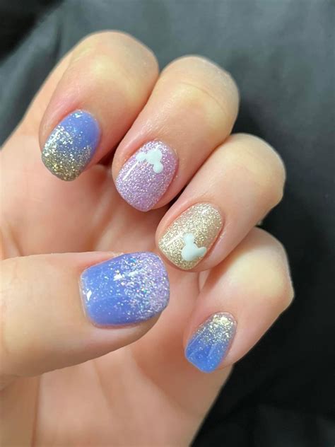 86 Disney Nails To Take Your Mani To The Happiest Place On Earth Artofit