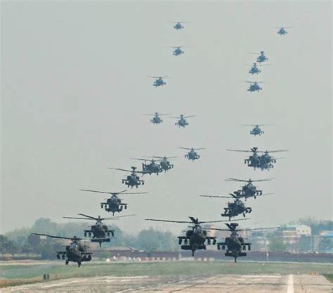 Asian Defence News: 24 U.S. Apache attack helicopters perform mass landing in South Korea