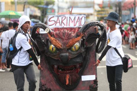 Giant Masks Of Bicol Epic Characters Join Ibalong Festival Opening Parade Inquirer News