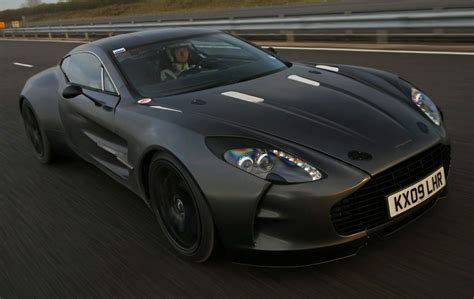 World Of Cars: Aston martin one-77 Images