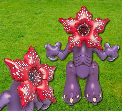 Theres Now A Giant Inflatable Stranger Things Demogorgon Yard