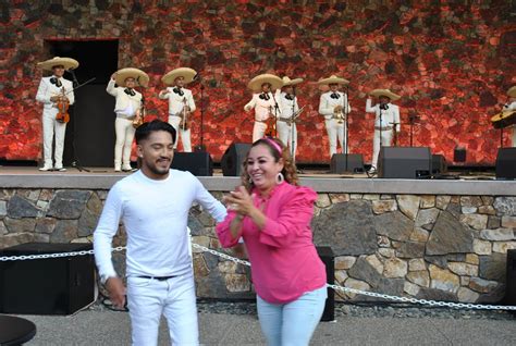 photos Graciela Beltrán Lupita Infante Mariachi Nueva Generacion