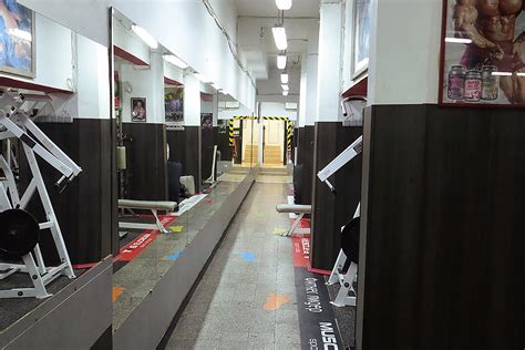 Фитнес зала на спортен клуб "Масъл арт" - Пловдив