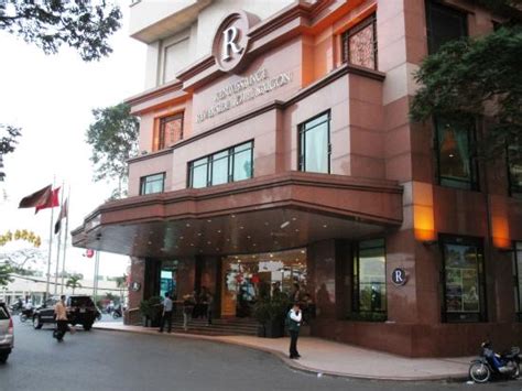 Hotel Entrance Picture Of Renaissance Riverside Hotel Saigon Ho Chi