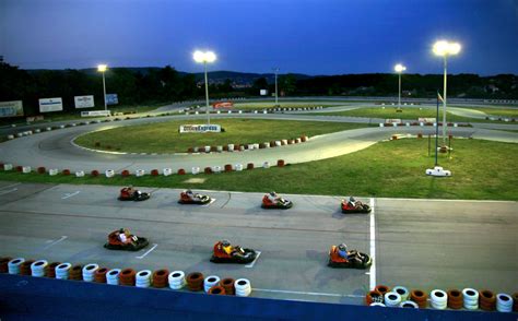 Безплатно обучение по картинг на пистите в Пловдив и Варна - ClubS1.bg