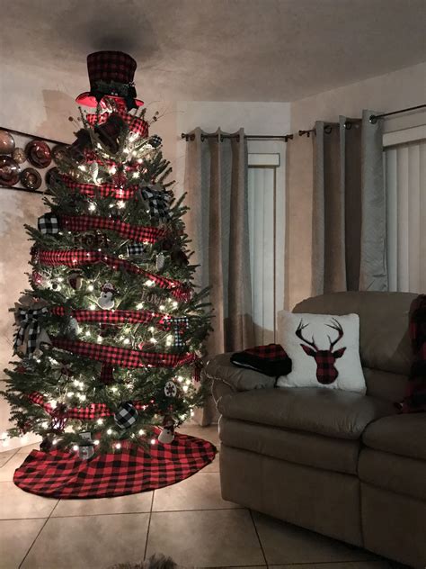 Black Buffalo Plaid Christmas Decor