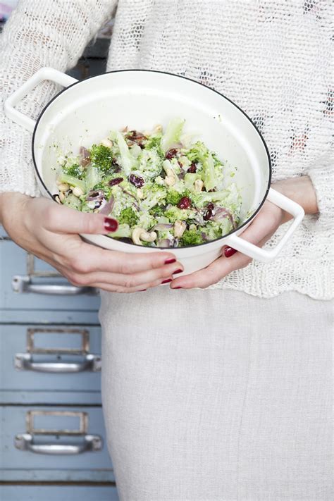 Crunchy Brokkoli Salat Mit Cranberries Foodtastic