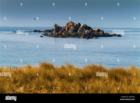 Fata morgana mirage boat hi-res stock photography and images - Alamy