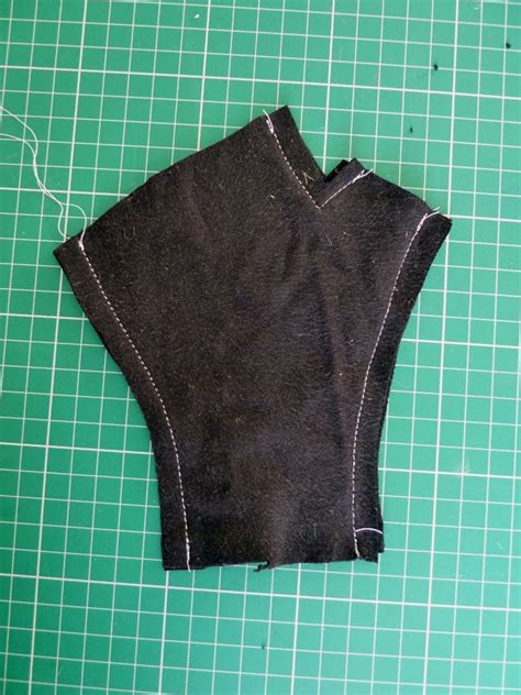 Free Beginners Sewing Project Fingerless Glove Diy Lace Gloves