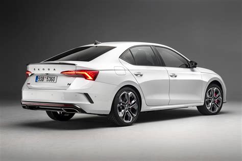 Skoda Octavia VRS IV Plug In Hybrid Revealed