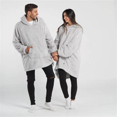 Saco cobija cómodo y suave Yeti nude con gris oscuro Yeti Colombia