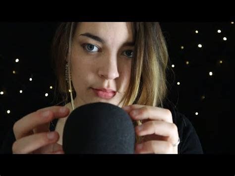 ASMR Deep And Intense Microphone Sound Close Up Tounge Clicking