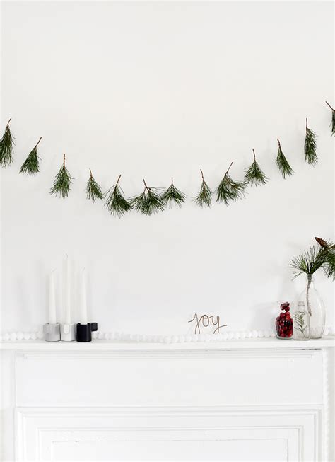 8 Diy Refreshing Greenery Decorations For Christmas Shelterness