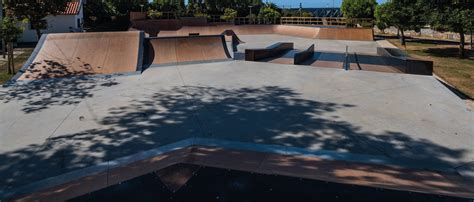 Caxias Skatepark A Park World