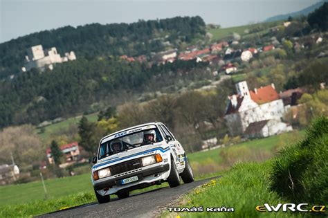 Enge Břetislav Engová Lucie Škoda 130 LR Historic Vltava Rallye 2015