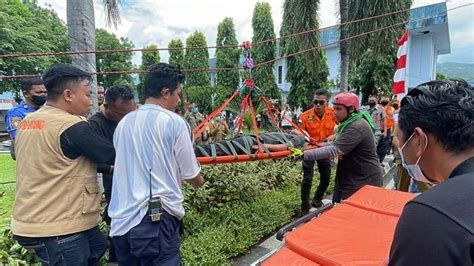 Simulasi Penanganan Bencana Di Kantor Wali Kota Bitung Dampak Gempa 8