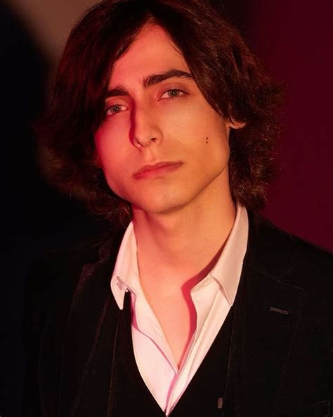 Aidan R Gallagher on Instagram: “Thank you Netflix TUDUM! Comment your ...