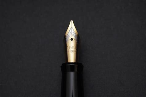 Fountain Pen Review Italix Pens And Reverse Oblique Fine Italic Nib