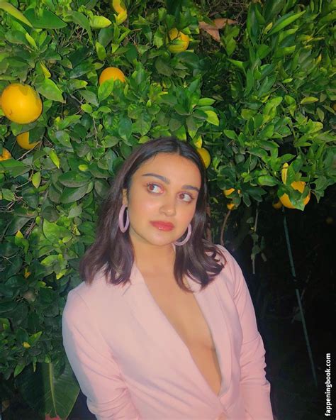 Ariela Barer Nude Onlyfans Leaks Fappening Fappeningbook